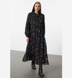 Снимка на Trendyol Black Crispy Floral Patterned Collar Detailed Woven Dress