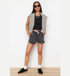 Снимка на Trendyol Black Elastic Waist High Waist Denim Shorts