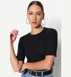 Снимка на Trendyol Black Fitted Stretch Knitted Blouse