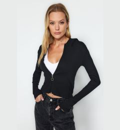 Снимка на Trendyol Black Hooded and Zippered Ribbed Fitted Crop Stretchy Knitted Blouse