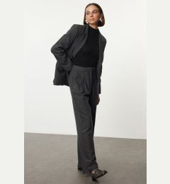 Снимка на Trendyol Black Limited Edition Straight/Straight Cut Pleated Fabric Trousers