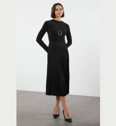 Снимка на Trendyol Black Pleat Detailed Skater/Waist Opening High Neck Long Sleeve Flexible Knitted Dress