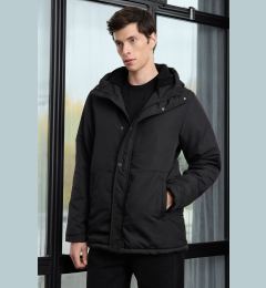 Снимка на Trendyol Black Regular Fit Winter Parka Windbreaker Coat