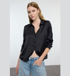 Снимка на Trendyol Black Satin Fabric Regular Regular Pattern Woven Shirt