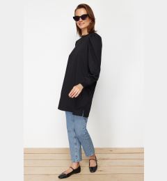 Снимка на Trendyol Black Sleeve Detailed Knitted Crew Neck Slit Tunic