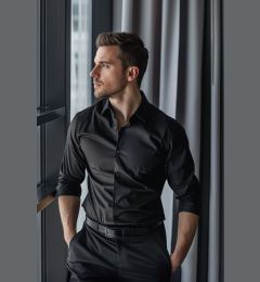 Снимка на Trendyol Black Slim Fit Easy Iron Smart Men's Shirt