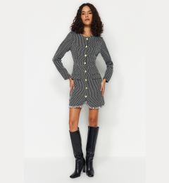 Снимка на Trendyol Black Straight Cut Buttoned Tweed Woven Jacket Dress