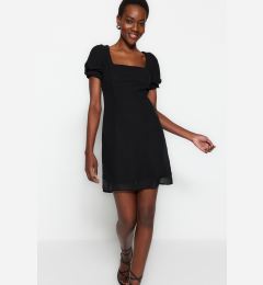 Снимка на Trendyol Black Straight Cut Mini Woven Chiffon Lined Square Collar Woven Dress