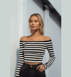 Снимка на Trendyol Black Striped Carmen Collar Fitted/Slippery Knitted Blouse