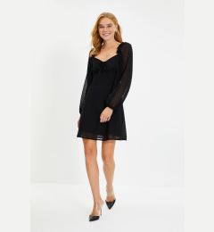 Снимка на Trendyol Black Textured Dress