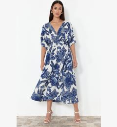 Снимка на Trendyol Blue Floral A-Line Double-Breasted Midi Woven Dress