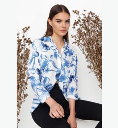 Снимка на Trendyol Blue Floral Patterned Regular Fit Woven Shirt