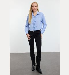 Снимка на Trendyol Blue Regular Fit Crop Woven Shirt with front tie detail