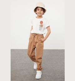 Снимка на Trendyol Boy Camel Elastic Waist and Tied School Woven Trousers