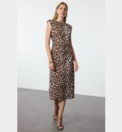 Снимка на Trendyol Brown Leopard Patterned Straight Cut Padded Woven Dress