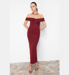 Снимка на Trendyol Burgundy Fitted Glittering Window/Cut Out Detailed Glitter Knitted Elegant Evening Dress