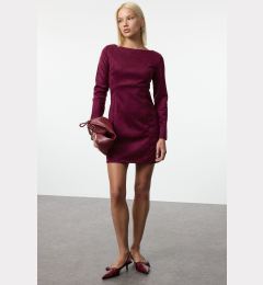 Снимка на Trendyol Burgundy Straight Cut Mini Woven Dress