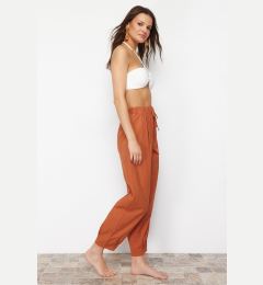 Снимка на Trendyol Cinnamon Woven Trousers