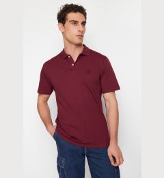 Снимка на Trendyol Claret Red Regular/Normal Cut Deer Patterned Polo Neck T-shirt