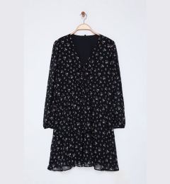 Снимка на Trendyol Curve Black Floral Patterned Skirt with Opening Waist Bow Chiffon Woven Plus Size Dress