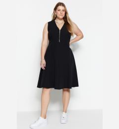 Снимка на Trendyol Curve Black Woven Dress