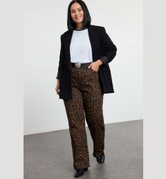 Снимка на Trendyol Curve Brown High Waist Leopard Patterned Straight Fit Plus Size Jeans