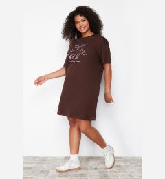 Снимка на Trendyol Curve Brown Slogan Printed 100% Cotton Knitted T-shirt Dress