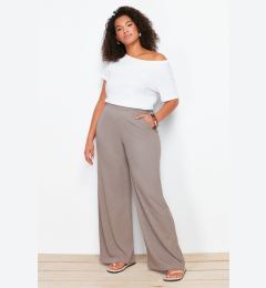 Снимка на Trendyol Curve Brown Wide Cut Knitted Trousers