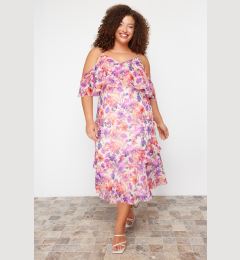 Снимка на Trendyol Curve Ecru Chiffon Woven Plus Size Dress