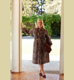 Снимка на Trendyol Curve Multicolored Long Sleeve Leopard Patterned Elastic Waist Gabardine Woven Plus Size Dress