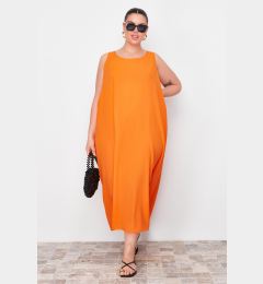 Снимка на Trendyol Curve Tile Crew Neck Long Woven Dress