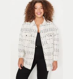 Снимка на Trendyol Curve White Tweed Long Sleeve Winter Woven Plus Size Shirt/Jacket