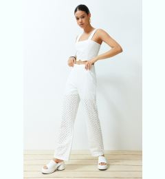 Снимка на Trendyol Ecru Brode Straight Woven Trousers