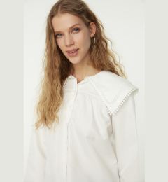 Снимка на Trendyol Ecru Collar Woven Shirt with Pompom Detail