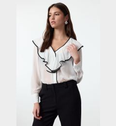 Снимка на Trendyol Ecru Front Ruffle Detail Regular Regular Fit Shirt