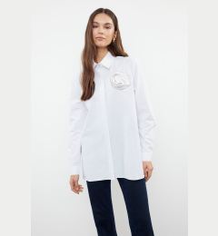 Снимка на Trendyol Ecru Shoulder Rose Detailed Woven Shirt