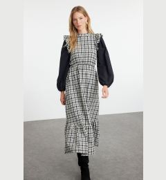 Снимка на Trendyol Ecru Sleeves Woven Tweed Dress with Poplin Detail