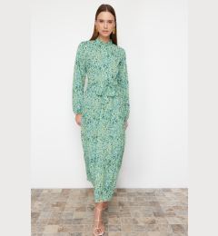 Снимка на Trendyol Emerald Green Patterned Belted Stand Collar Lined Chiffon Woven Dress