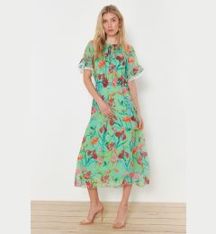 Снимка на Trendyol Green Floral Half Sleeve Collar Ruffle Detailed Lined Chiffon Dress