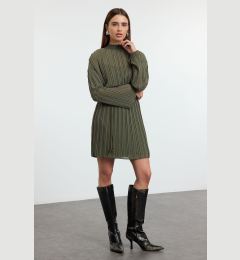 Снимка на Trendyol Khaki Belted Pleated Mini Woven Winter Dress with Opening Waist Skirt