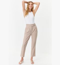 Снимка на Trendyol Light Brown Carrot Pleated Snap-On Woven Trousers