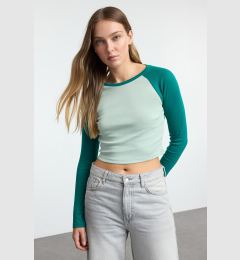 Снимка на Trendyol Mint Raglan Sleeve Rib Fitted/Fits Crop Knit T-Shirt