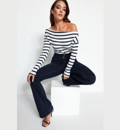 Снимка на Trendyol Navy Blue Striped Premium Soft Fabric Fitted Boat Neck Knitted Blouse