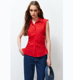 Снимка на Trendyol Red Pleated Fitted Woven Shirt