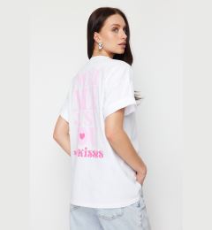 Снимка на Trendyol White 100% Cotton Back and Front Slogan Printed Oversize/Casual Cut Knitted T-Shirt