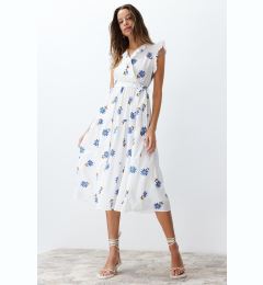 Снимка на Trendyol White Belted A-line Double-breasted Collar Midi Woven Dress