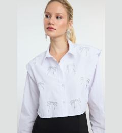 Снимка на Trendyol White Crop Stone Printed Poplin Woven Shirt