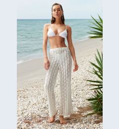 Снимка на Trendyol White Knitwear Look Trousers