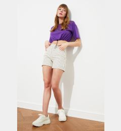 Снимка на Trendyol White Striped Denim Shorts