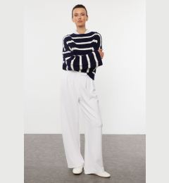 Снимка на Trendyol White Velcro High Waist Pleated Wide Leg Trousers